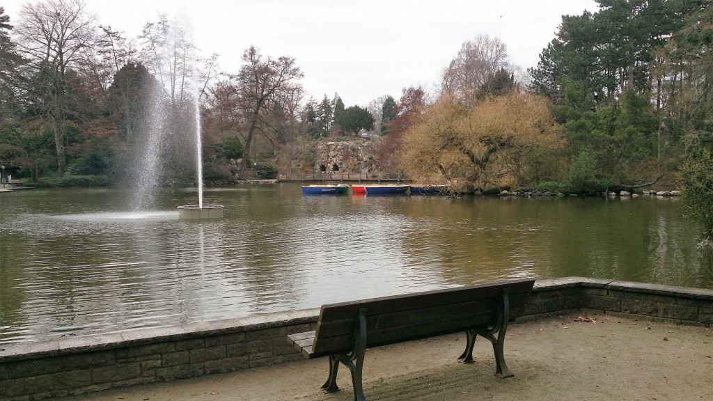 lake with boats Kelly PalmenGarten Frankfurt 16