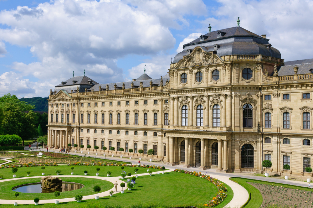 shutterstock_172943081 Würzburg castle