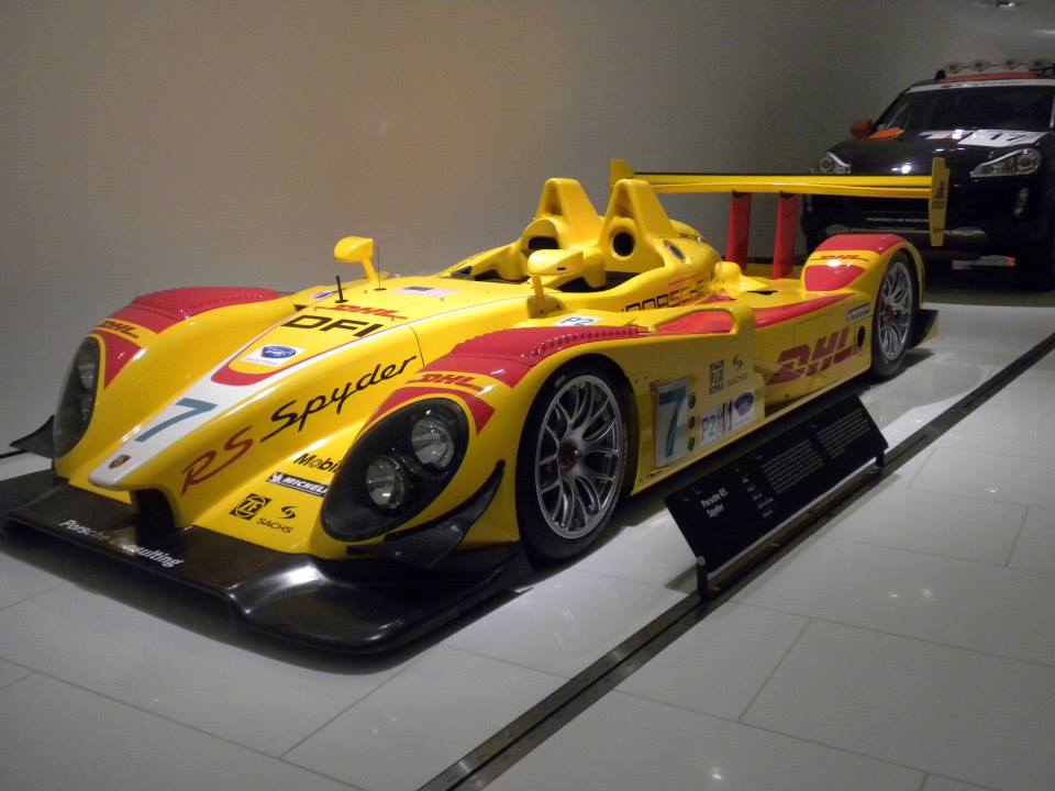 Porsche yellow Spyder 3