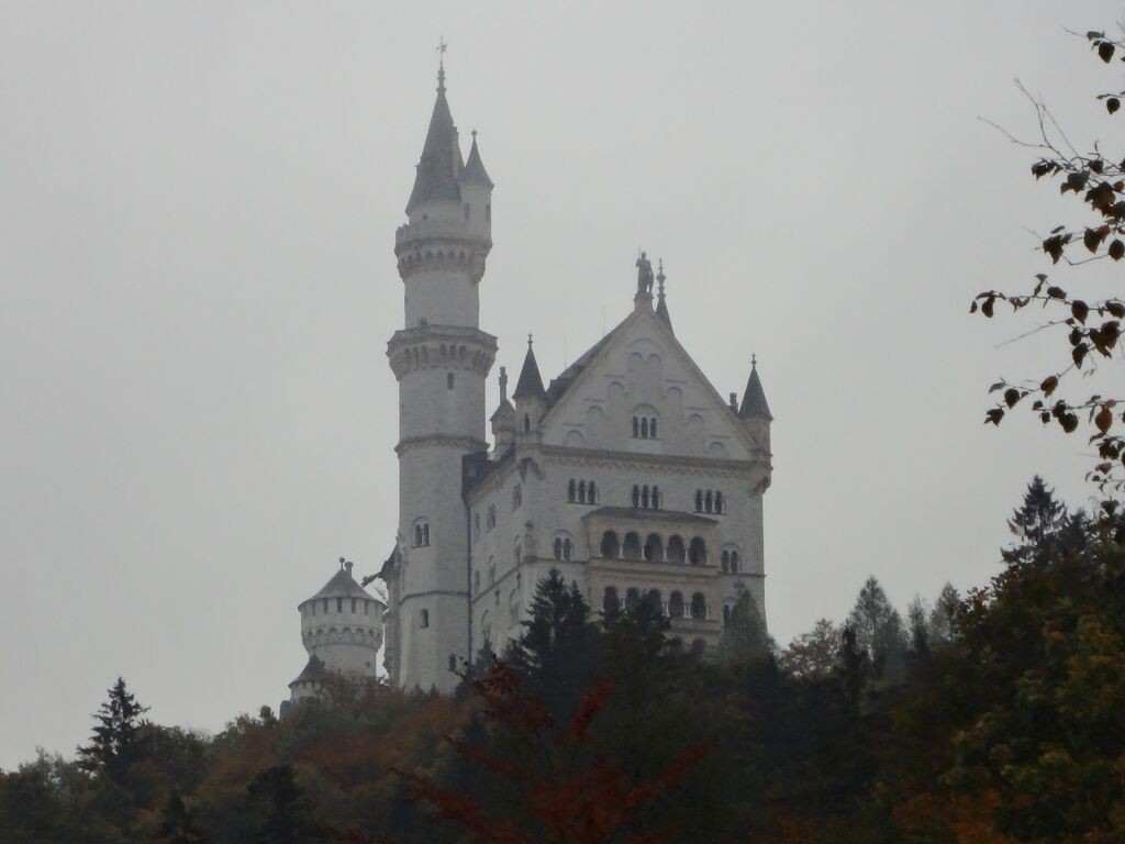 Cover 2 Neuschwanstein Cheryl King Ludwig’s Bavarian Castles