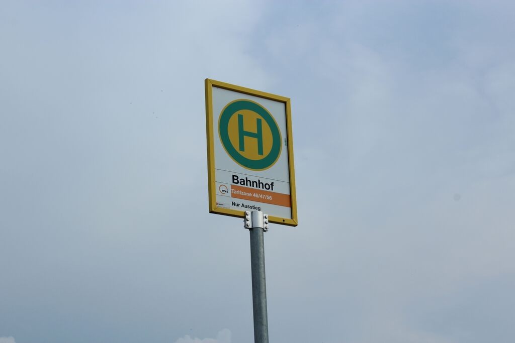Wendy Tips on taking the train and bus in Stuttgart bus stop sign