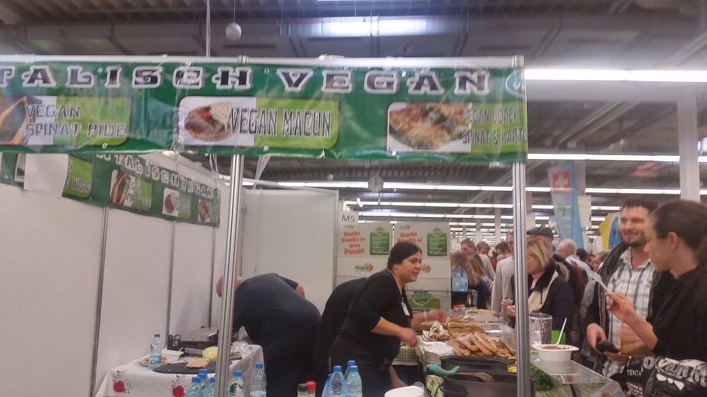 14 fallafel Gemma VeggieWorld Expo 16