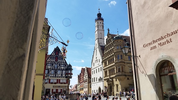 Side view Rothenburg Wendy Rothenburg ab der Tauber July 16