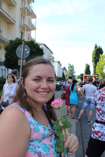 MIG - Katy got a flower Wendy The largest flower parade and festival in Germany August 16