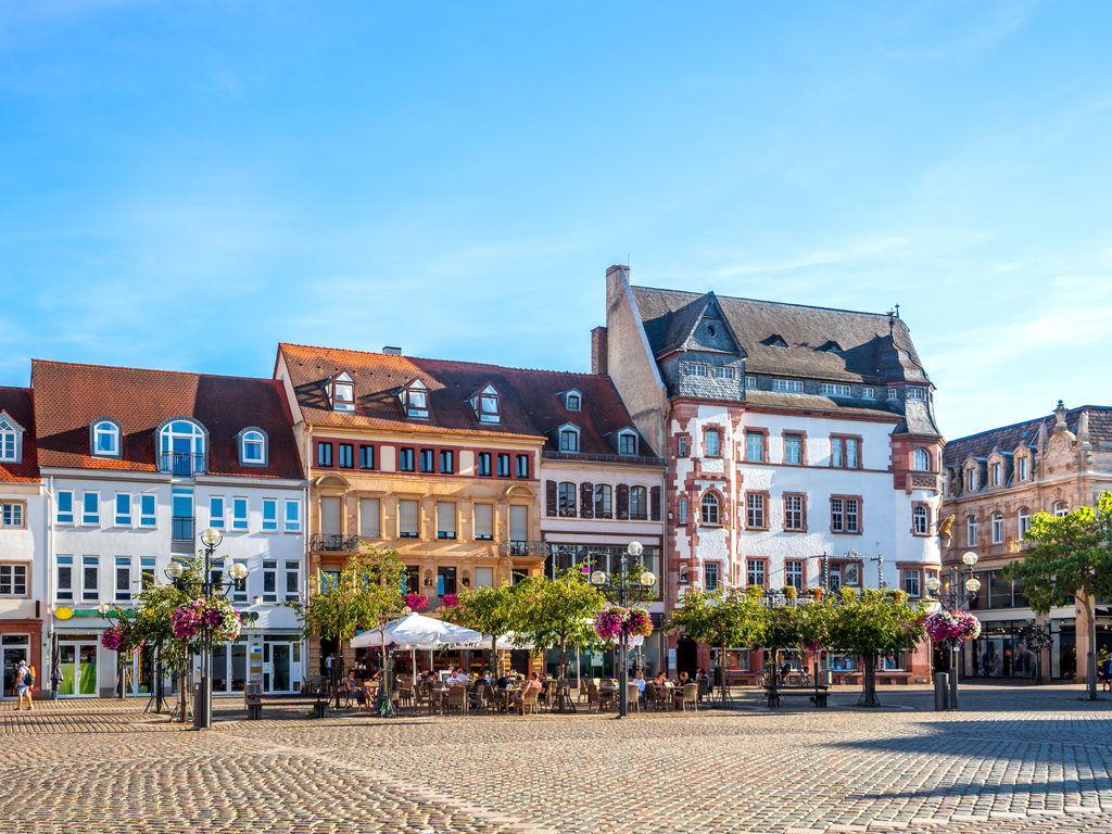 Landau deutschland store